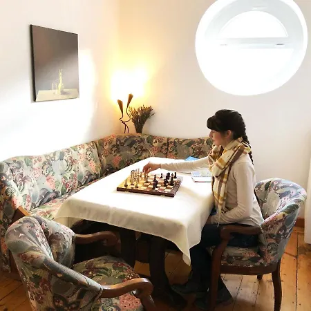 Haus Nummer 1, Moselblick