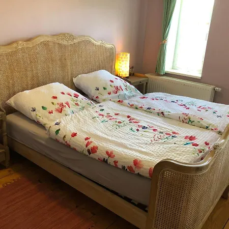 Haus Nummer 1, Moselblick