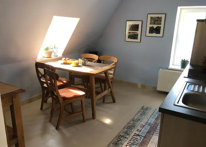 Haus Nummer 1, Moselblick 아파트